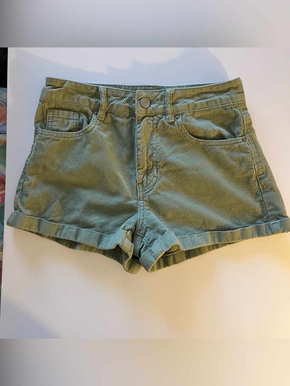 PacSun Mom Shorts Corduroy Sage Green Size 24 Retro Cuffed Hem Festival Beach